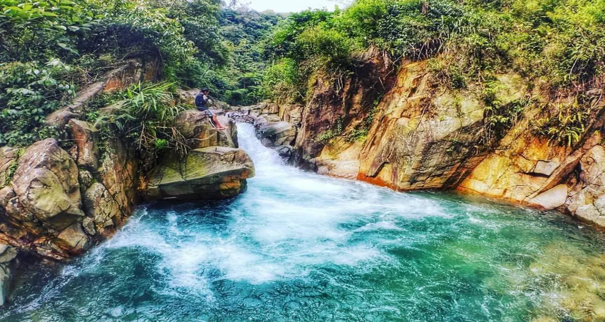 curug cibaliung bogor
